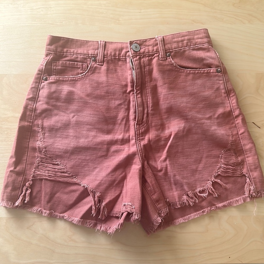 American Eagle pink cutoff shorts